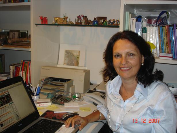 Aline Maria de Medeiros Rodrigues Reali