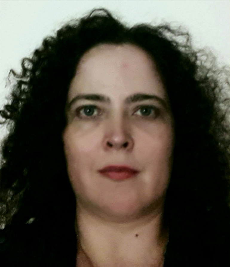 Patrícia Waltz Schelini